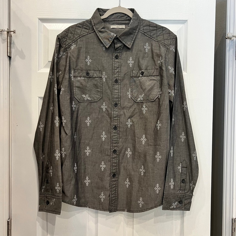 Beans & Bones Button Up Shirt Grey Geometric Tribal Print Quilted Shoulder L
